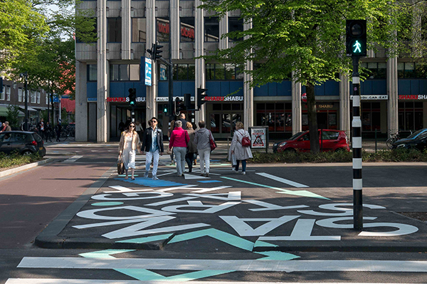 Walkway inspires pedestrians and road users